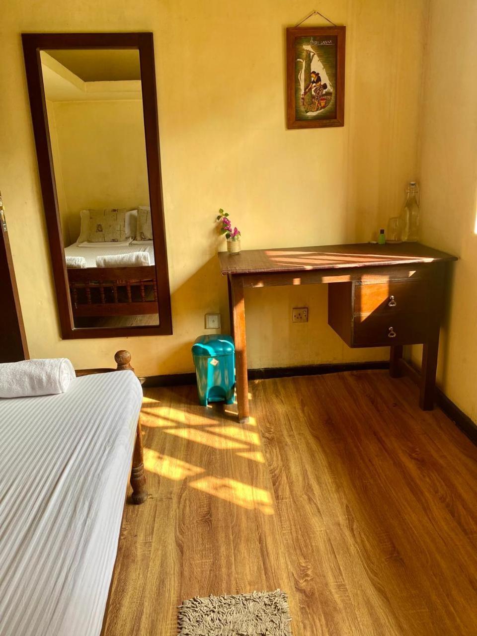 Noahs Ark Transit Stay Moratuwa Esterno foto