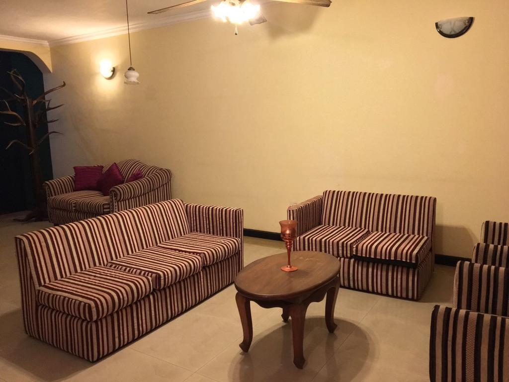 Noahs Ark Transit Stay Moratuwa Esterno foto